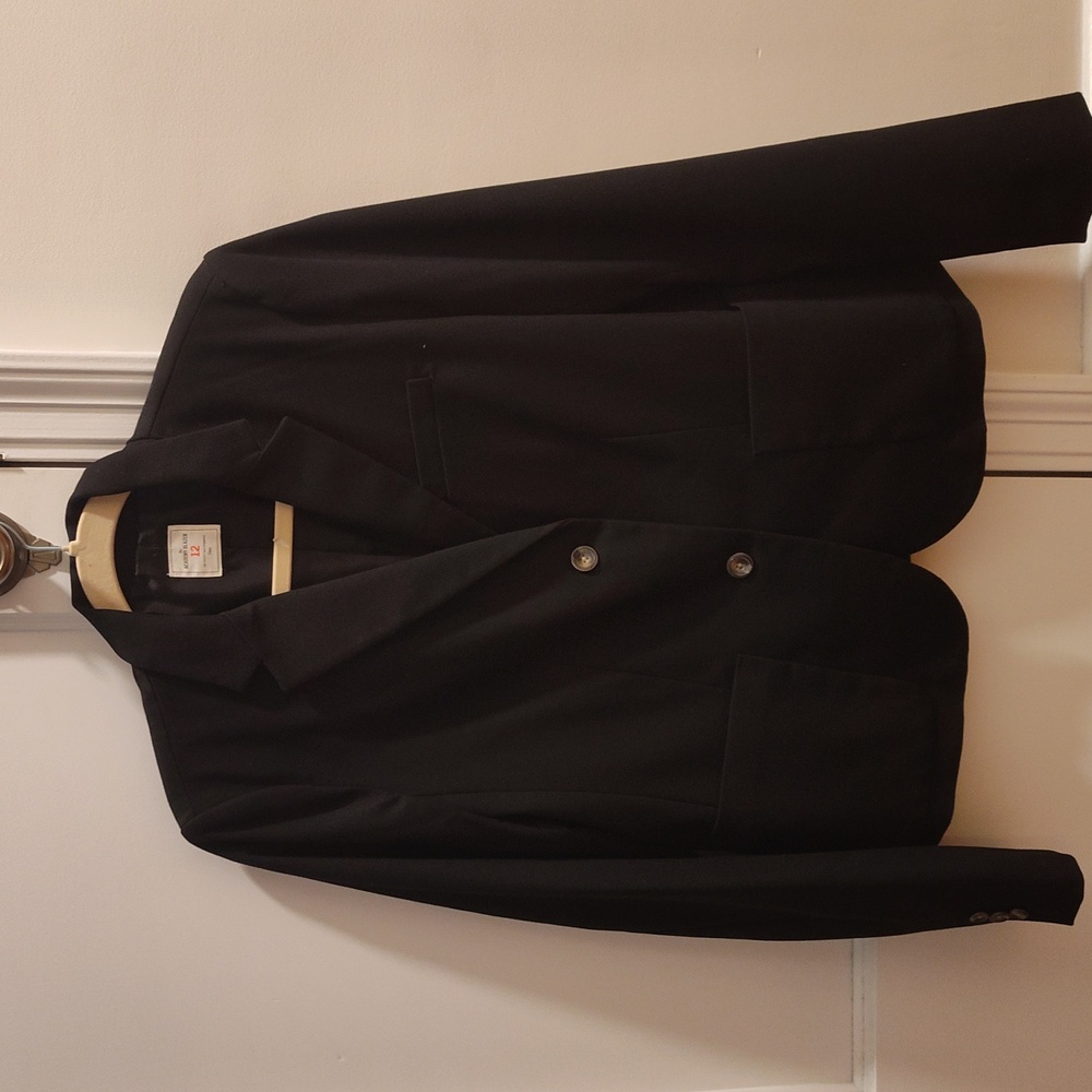 GAP Academy Blazer. Hardly Worn. Rich Black.  Striped Lined Sleeves. Size 12